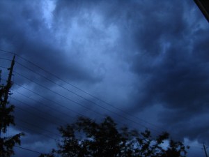 Storm brewing over our neighborhood (June 14, 2005)